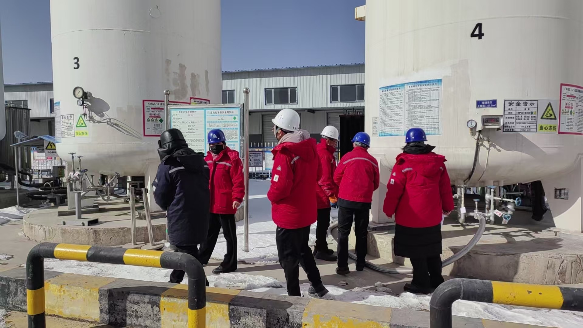 銀川永隆氣體有限公司|寧夏永隆氣體公司｜銀川氧氣銷售公司｜銀川氮?dú)怃N售公司|銀川干冰銷售公司｜銀川二氧化碳銷售公司｜銀川氫氣銷售公司｜寧夏氧氣銷售公司｜寧夏氮?dú)怃N售公司|寧夏干冰銷售公司｜寧夏二氧化碳銷售公司｜寧夏氫氣銷售公司